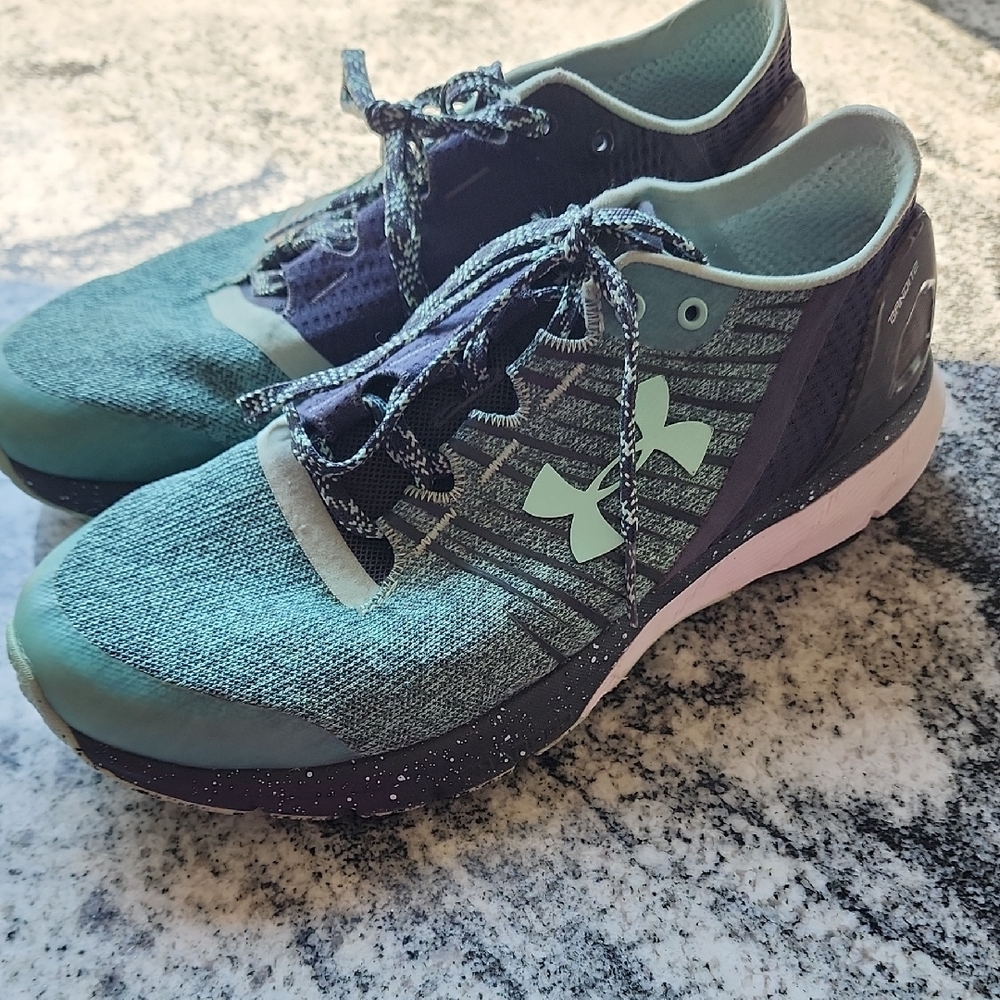 (8) Under Armour Aqua &Grey Bandit 2 Athletic Shoes Durable Outsole Athletic Run